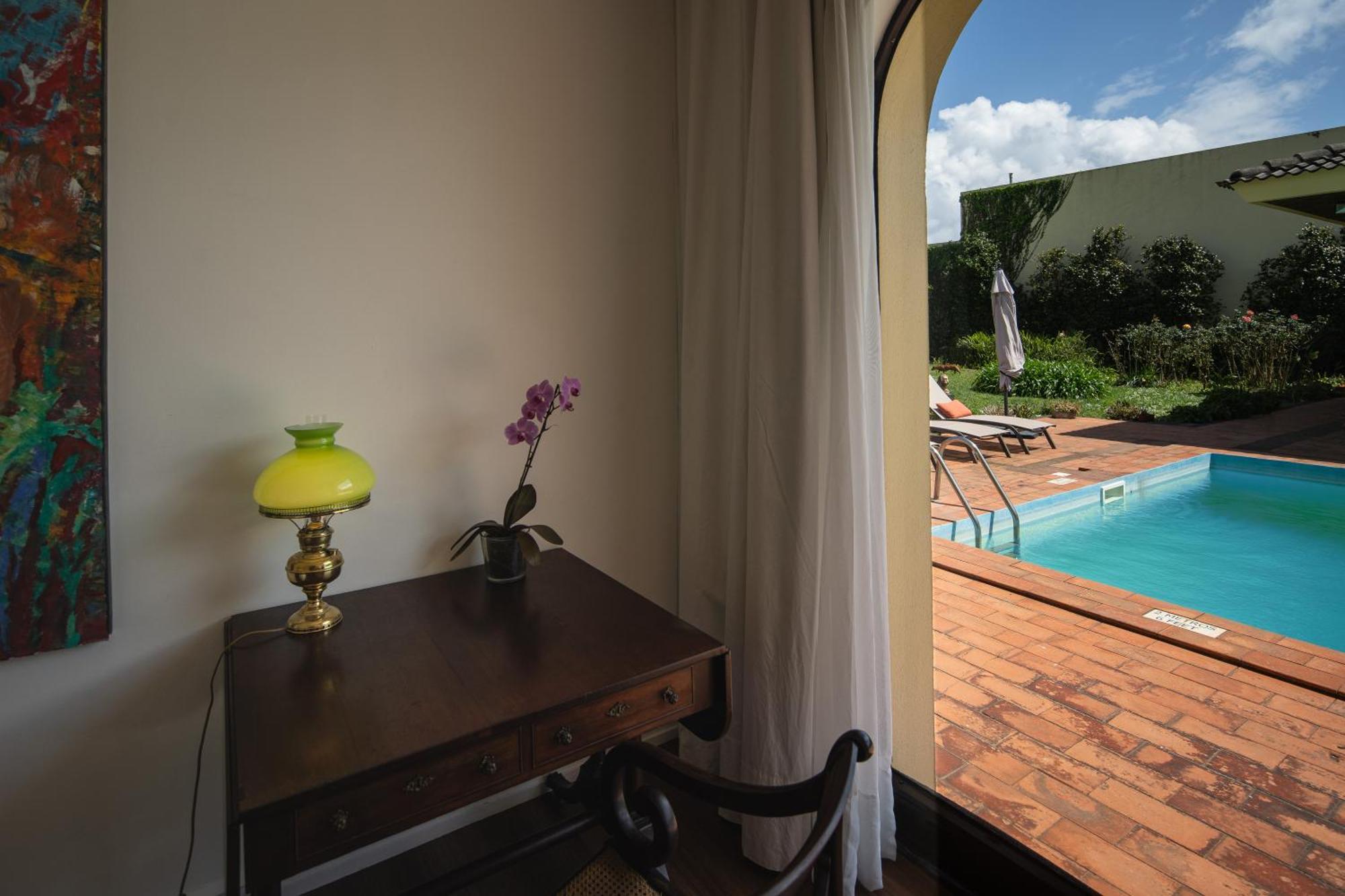Casa Dos Arcos - Studios & Pool Ponta Delgada Dış mekan fotoğraf